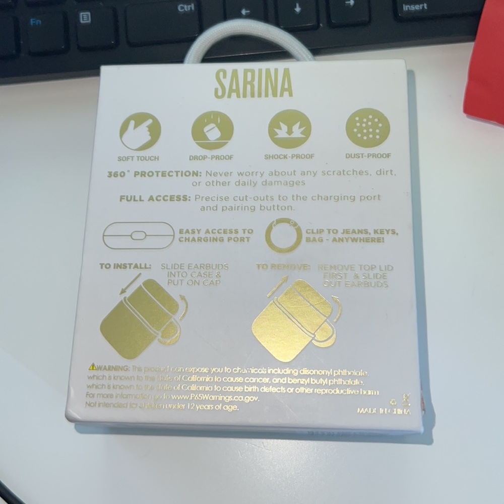 Sarina AirPod Pro Case - Picture 3 of 3
